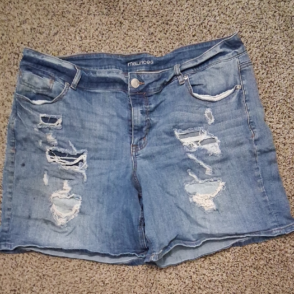 MAURICES jean Shorts.